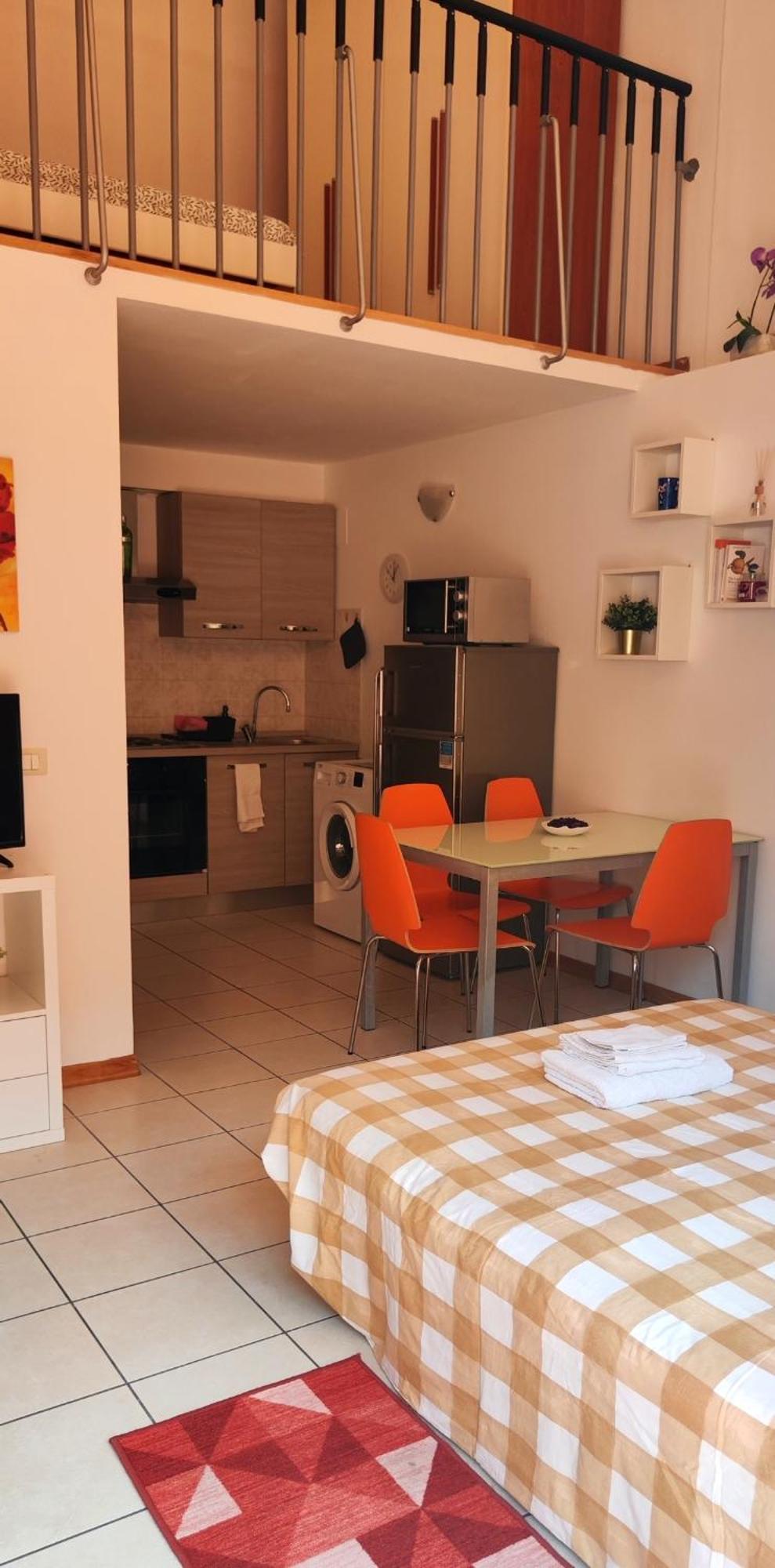 Gemme Fiorentine In Front Of The Train Station 5 Minutes From The Centre Free Parking Apartamento Florencia
